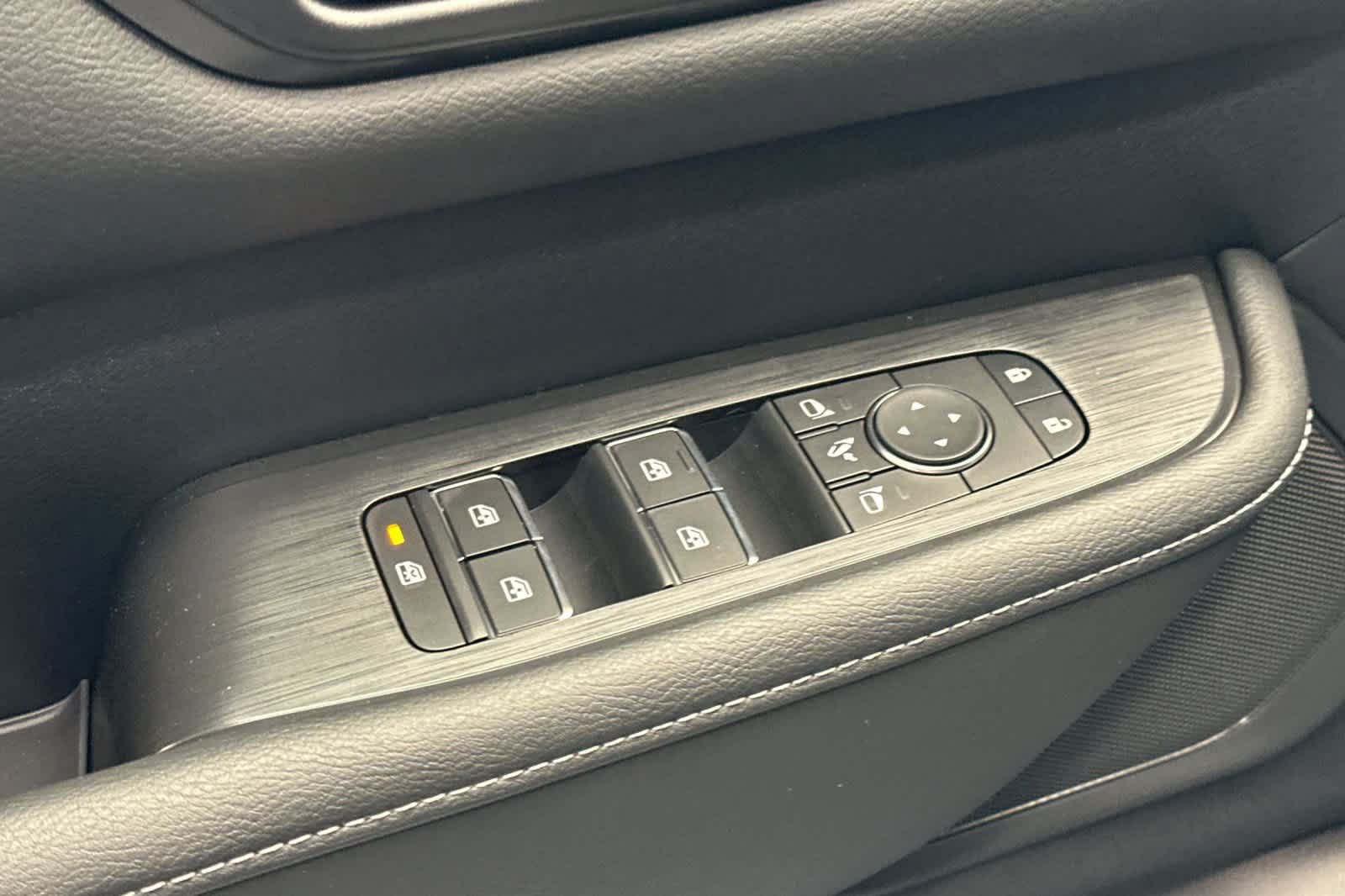 New 2026 Nissan Armada PRO-4X w/ Convenience Package AWD/4WD image 13