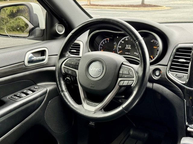 Used 2022 Jeep Grand Cherokee Laredo X image 18