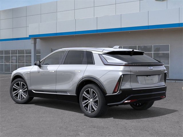 Used 2026 Cadillac Lyriq Luxury image 3