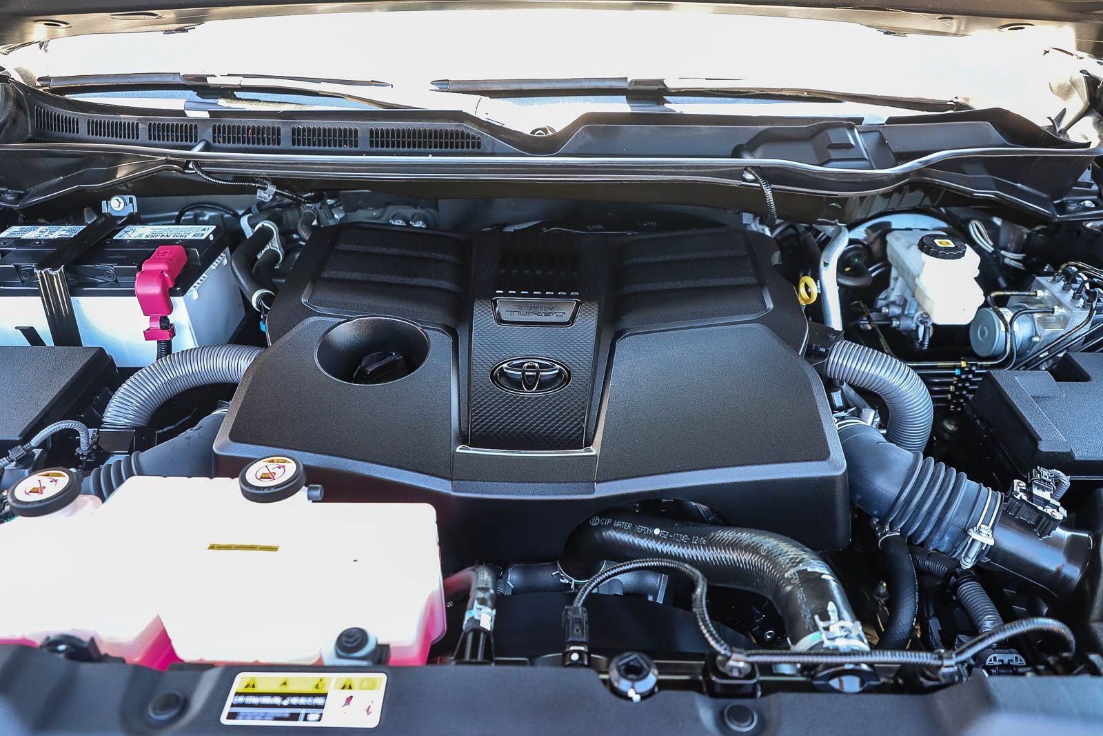 Used 2022 Toyota Tundra SR5 w/ SR5 Premium Package RWD image 25