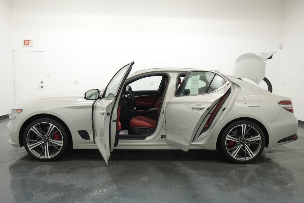 Used 2025 Genesis G70 2.5T w/ Sport Prestige Package AWD/4WD image 26