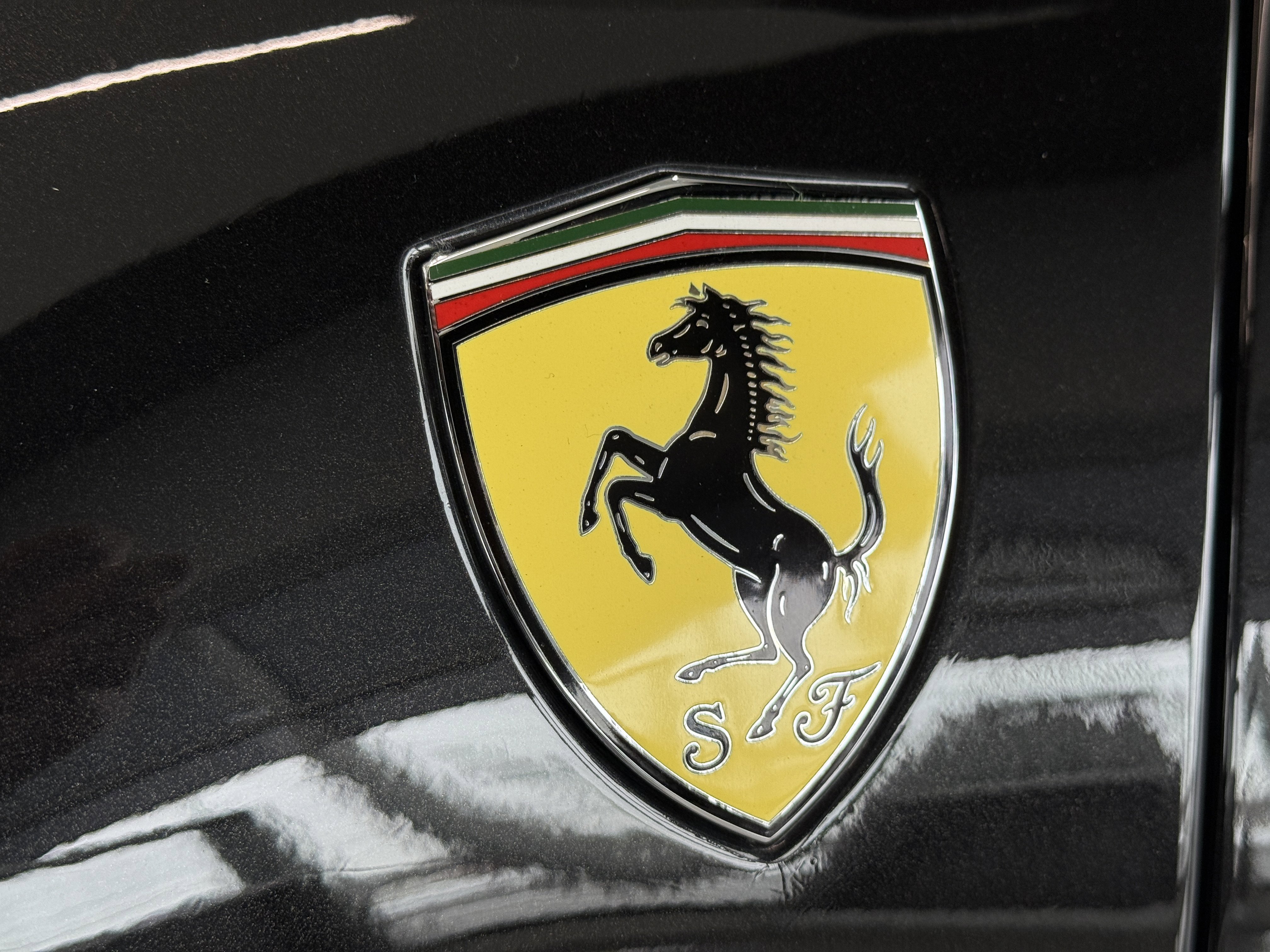 Used 2016 Ferrari 488 GTB image 12