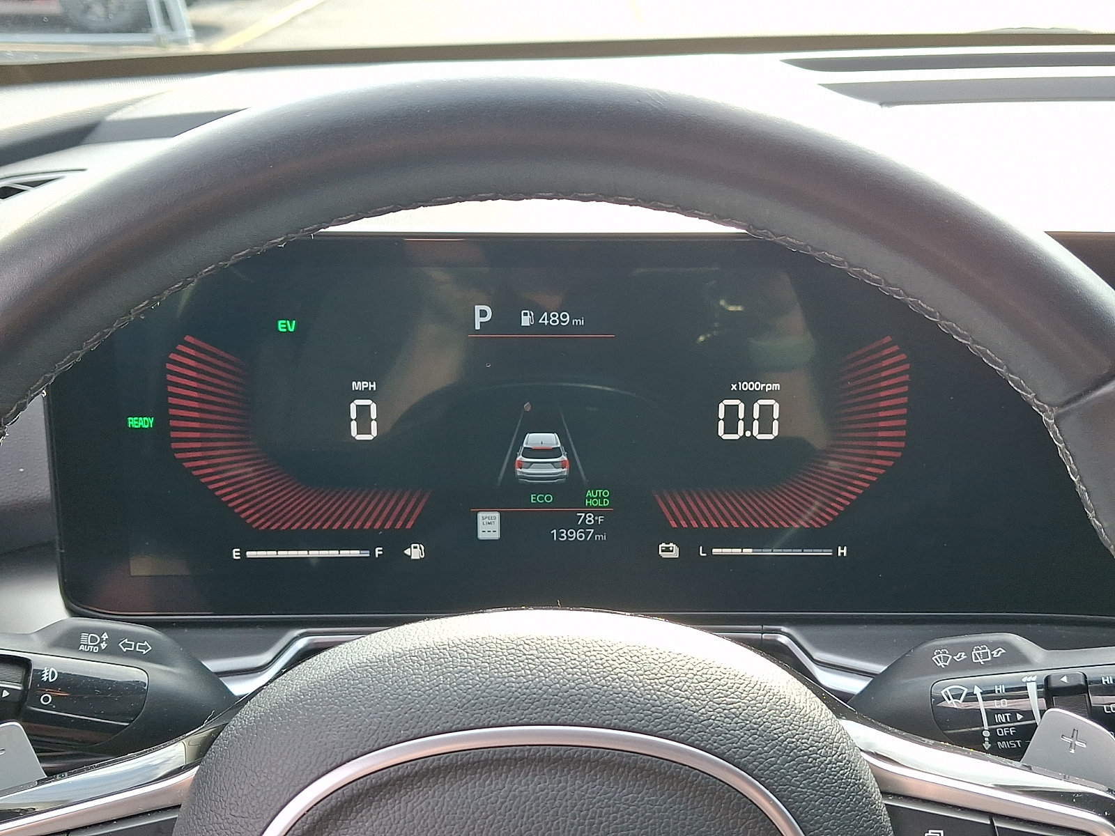 Certified 2025 Kia Sorento EX AWD/4WD image 19