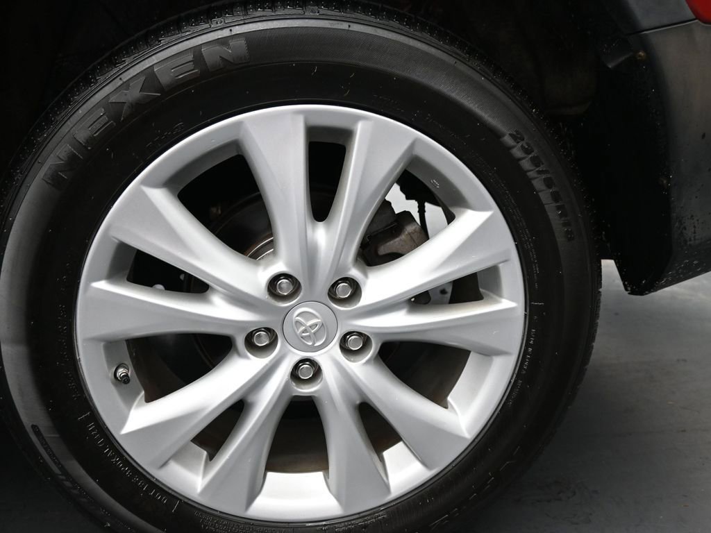 Used 2015 Toyota RAV4 Limited FWD image 15