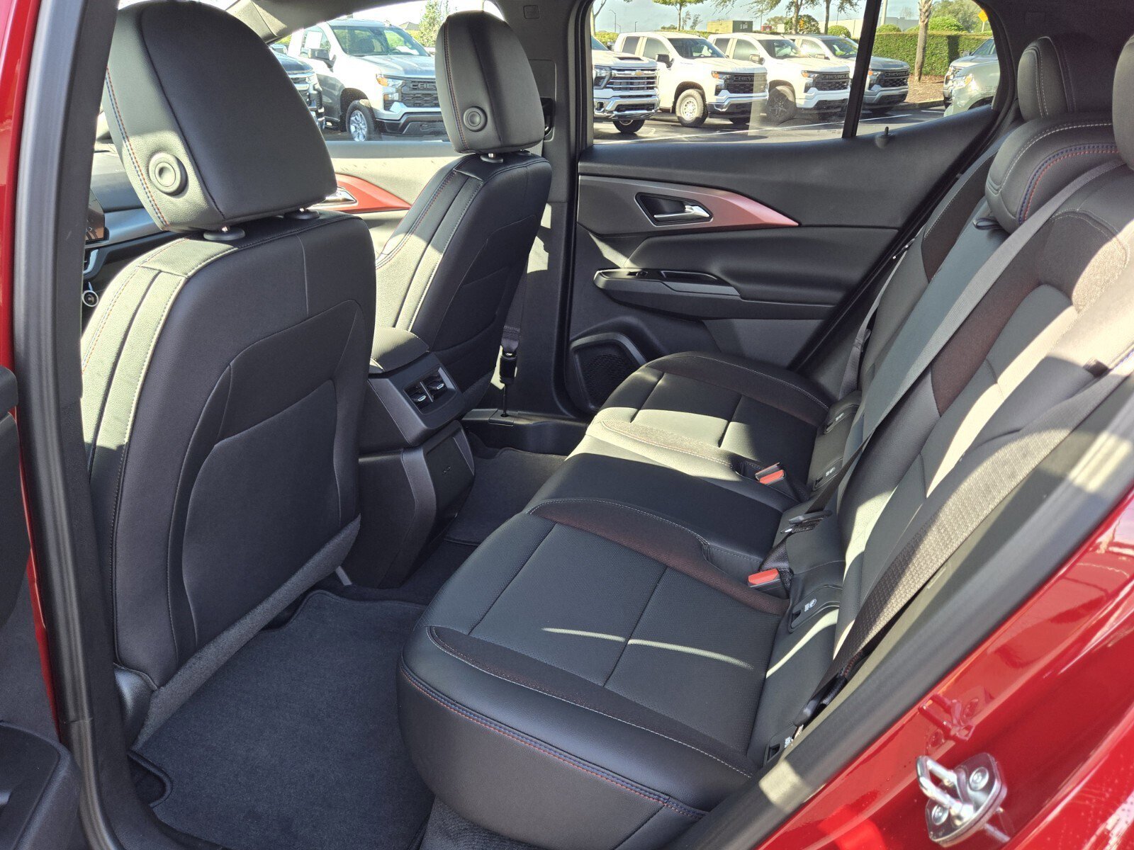 New 2026 Chevrolet Equinox EV RS image 7