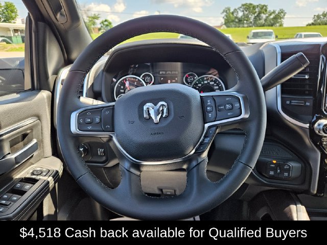 New 2026 RAM 2500 Big Horn AWD/4WD image 14
