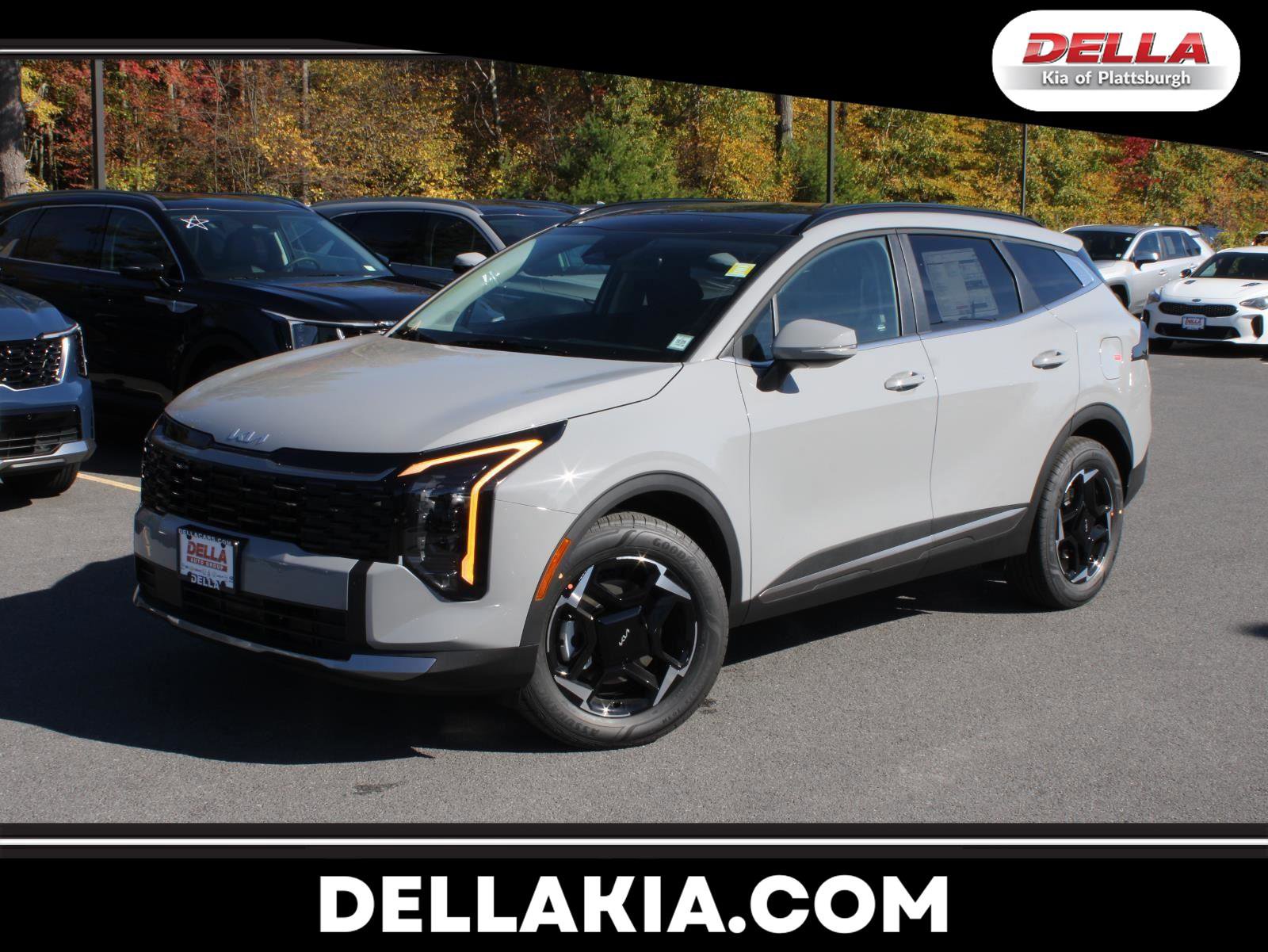 New 2026 Kia Sportage AWD Hybrid image 1