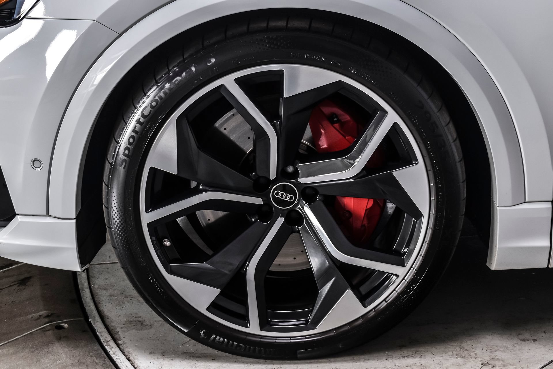 Used 2022 Audi RS Q8 AWD/4WD image 4