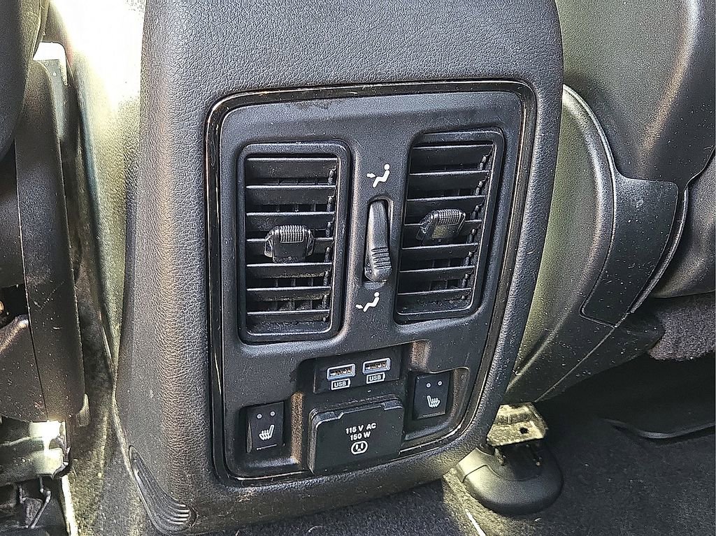 Used 2019 Dodge Durango GT image 17