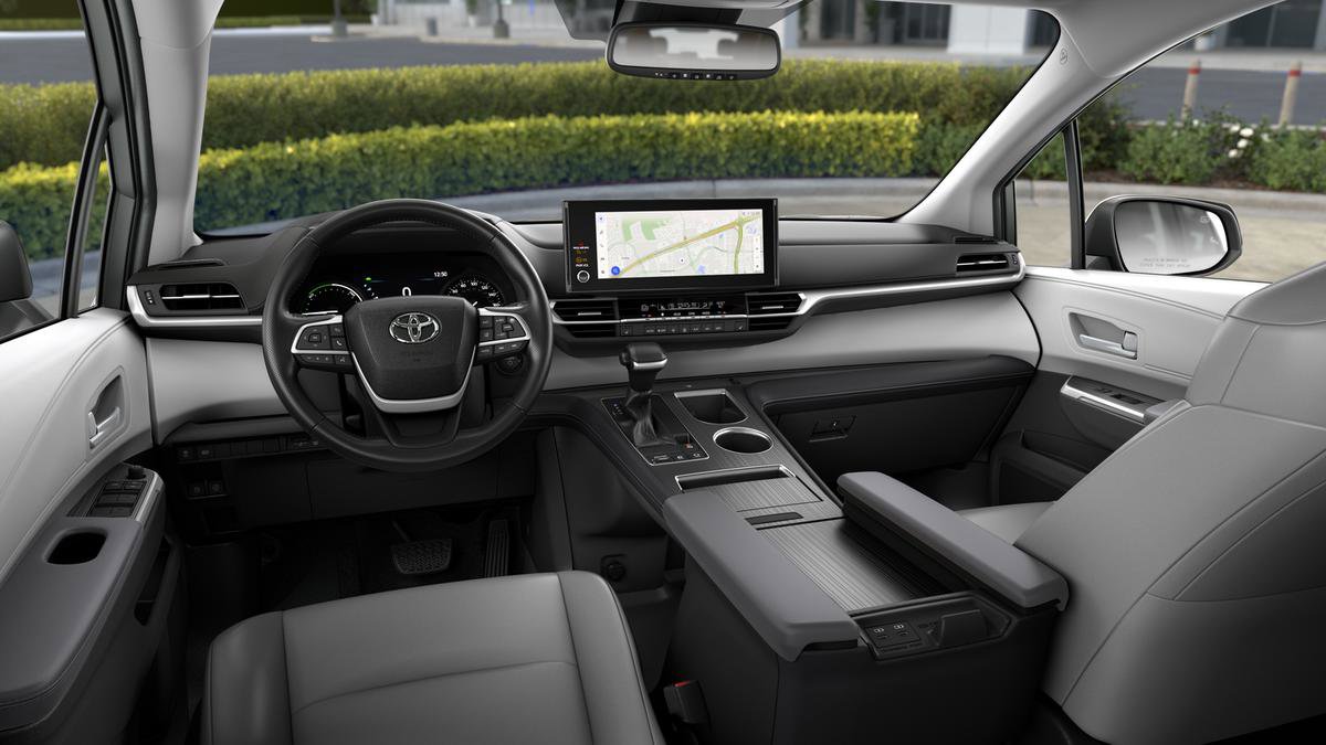 New 2025 Toyota Sienna XLE image 67