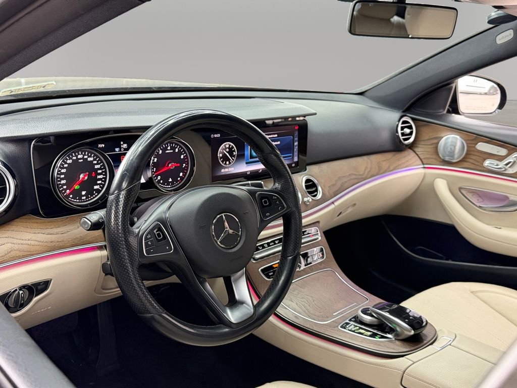 Used 2018 Mercedes-Benz E 300 image 16