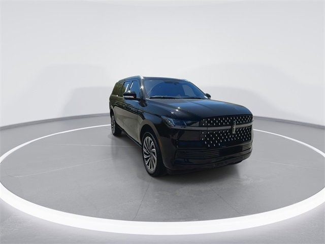 New 2025 Lincoln Navigator L Black Label image 3