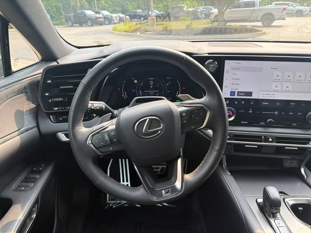 Used 2024 Lexus RX 500h F Sport w/ Convenience Package AWD/4WD image 15