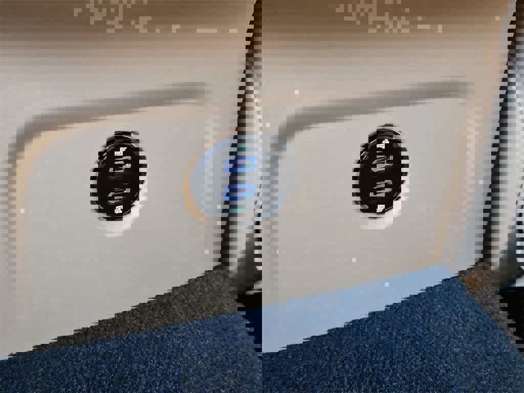 Certified 2024 Porsche Macan S image 26