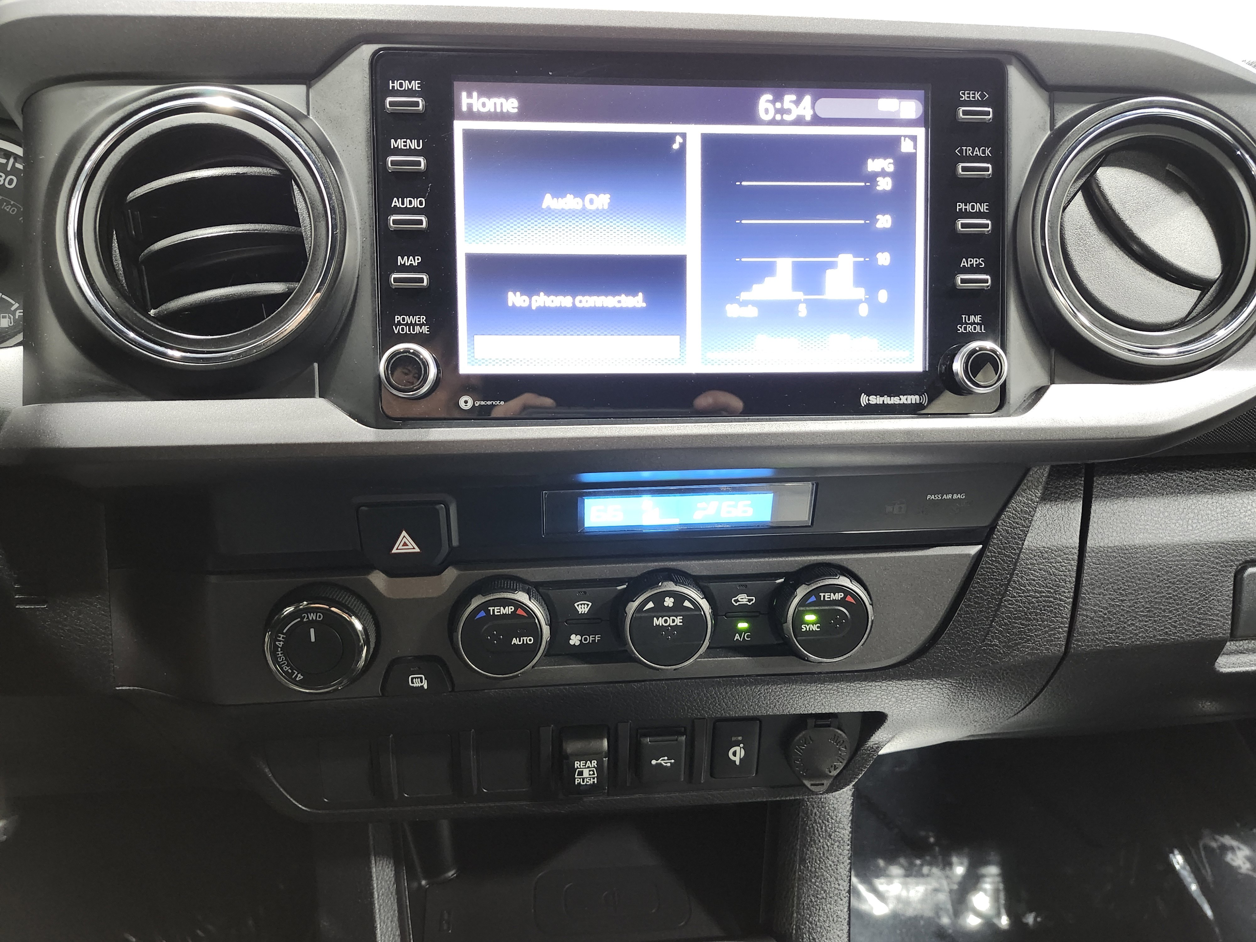 Used 2021 Toyota Tacoma TRD Sport image 30