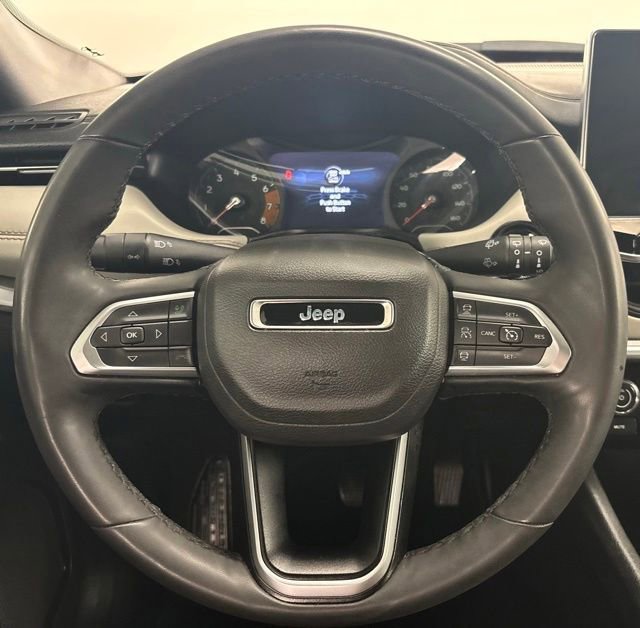 Used 2025 Jeep Compass Limited AWD/4WD image 23