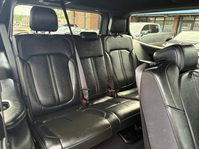 Used 2024 Jeep Grand Wagoneer Series I w/ Rear Seat Video Group 1 AWD/4WD image 21