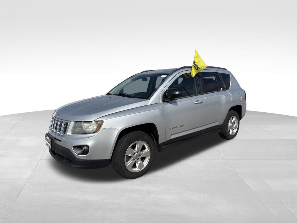 Used 2014 Jeep Compass Sport image 3