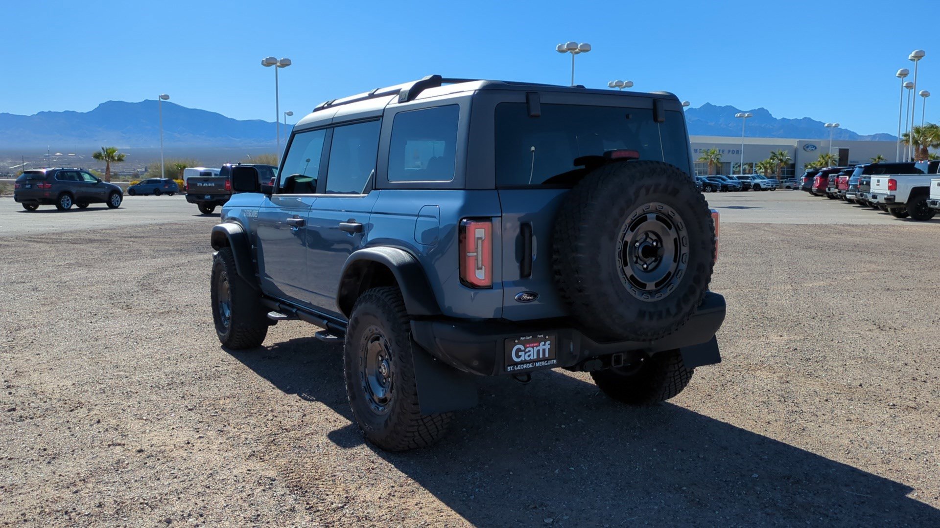 Used 2024 Ford Bronco Everglades image 5