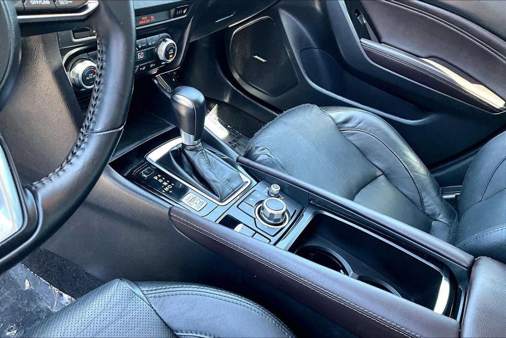 Used 2018 MAZDA MAZDA3 Grand Touring FWD image 10