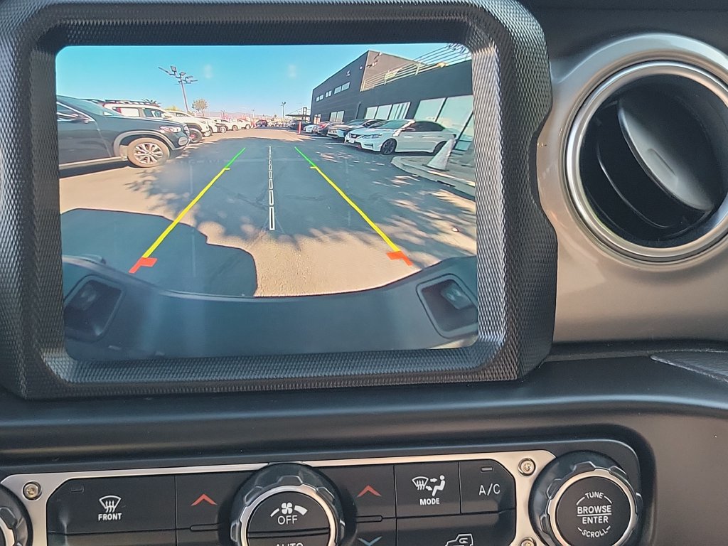 Used 2022 Jeep Gladiator Overland AWD/4WD image 25