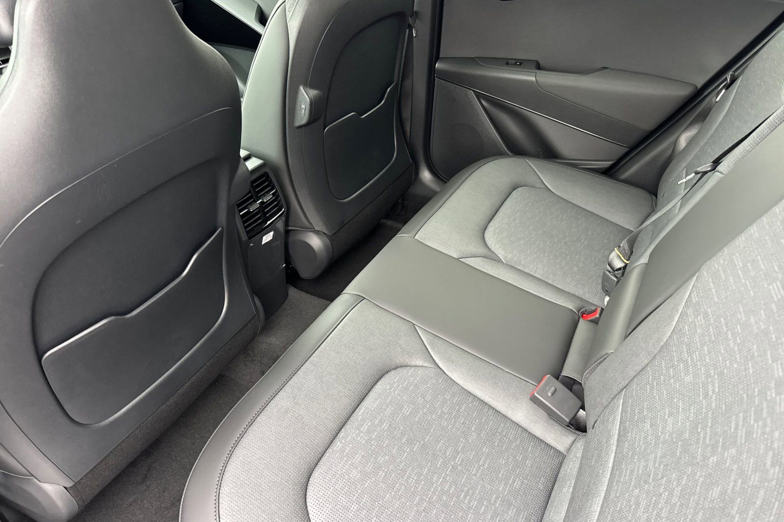 New 2026 Kia Niro SX image 12