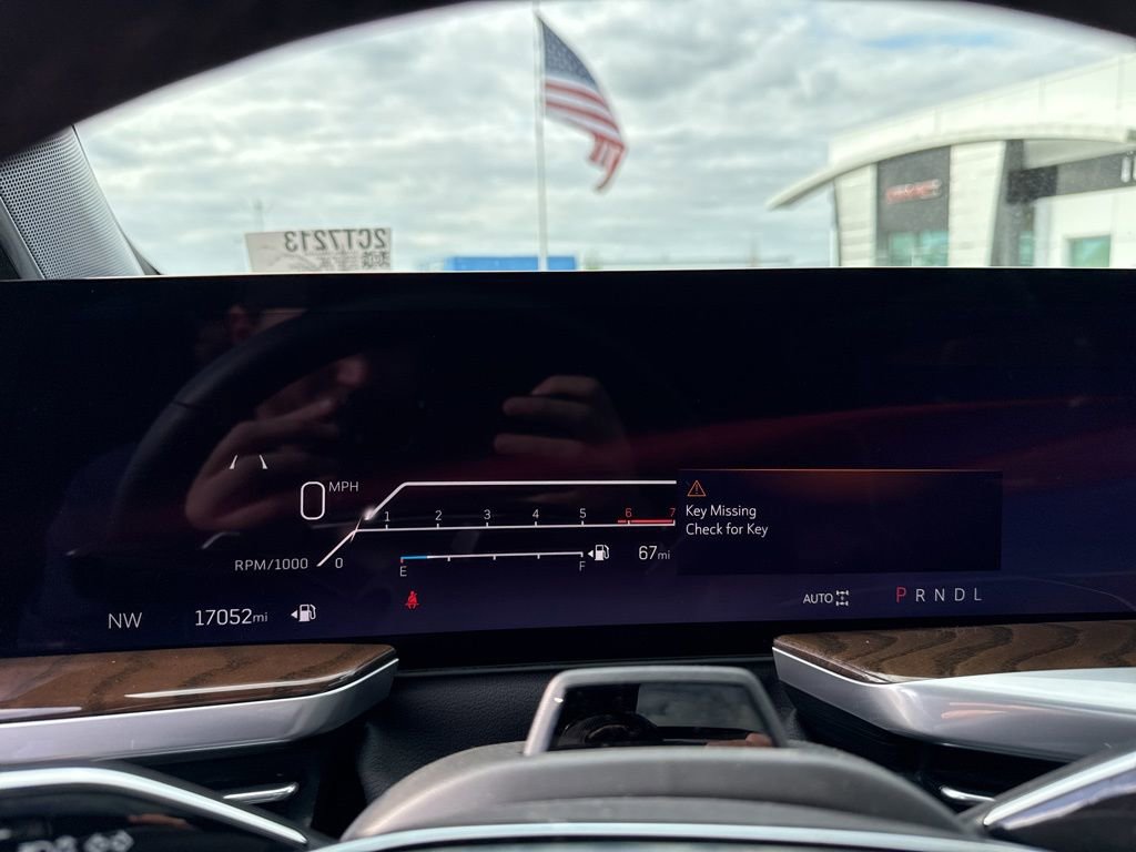 Used 2025 Cadillac Escalade ESV Sport Platinum w/ LPO, Floor Liner Package image 29