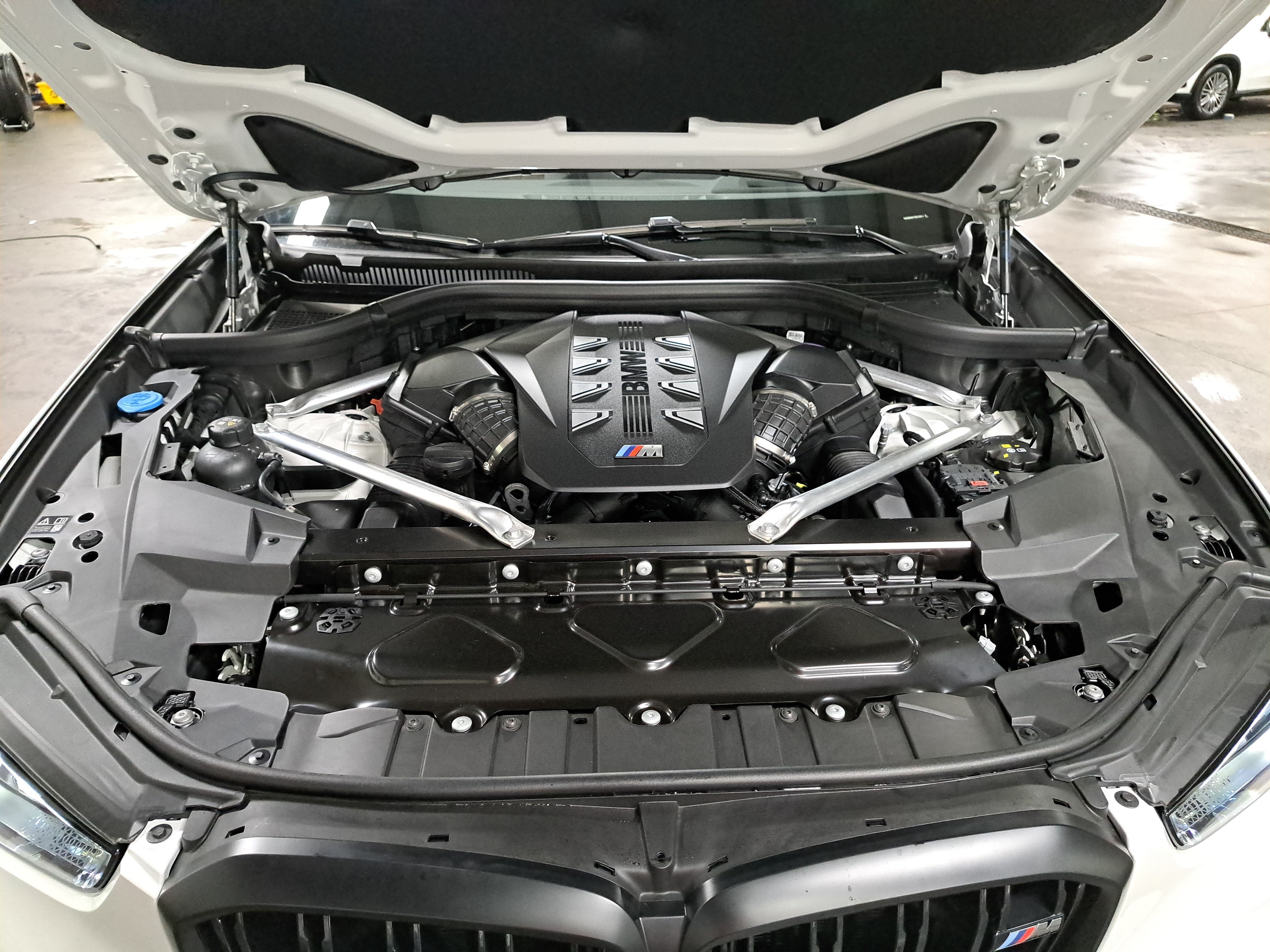 New 2026 BMW X5 M60i AWD/4WD image 31