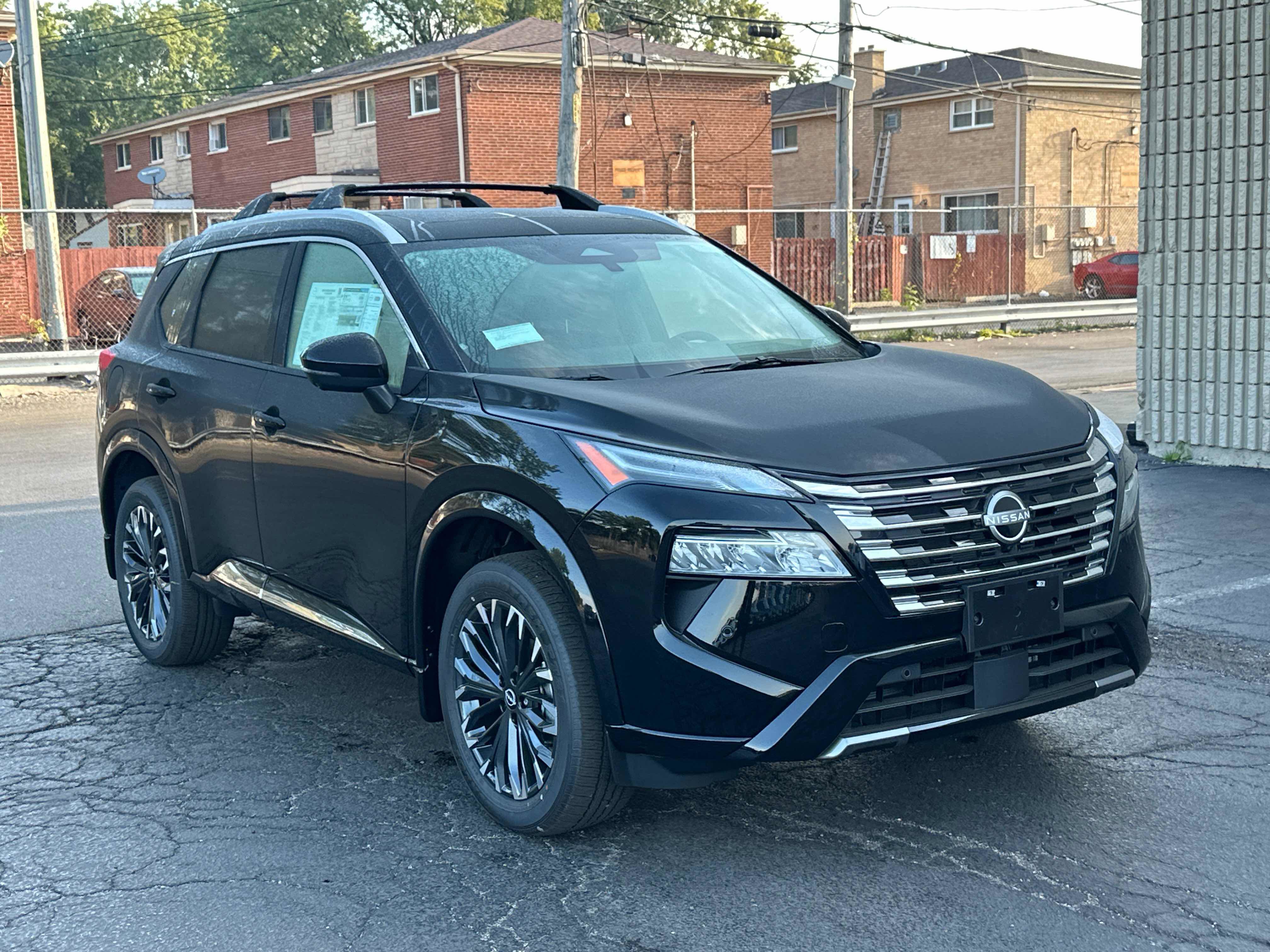 New 2026 Nissan Rogue Platinum w/ Platinum Premium Package image 3