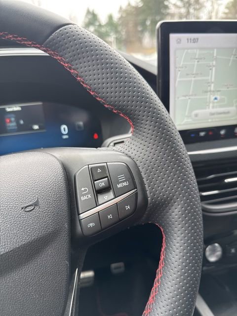 Used 2023 Ford Escape ST-Line Elite w/ Premium Technology Package AWD/4WD image 26