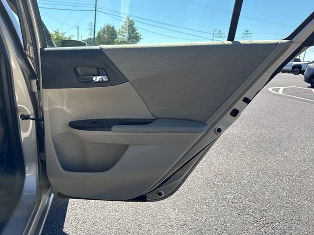 Used 2016 Honda Accord LX image 16