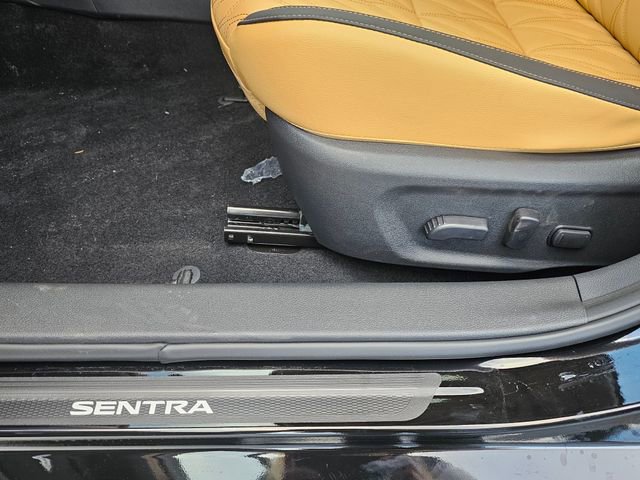 Used 2025 Nissan Sentra SV w/ SV Premium Package image 25