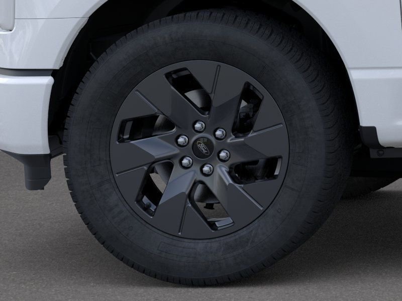 New 2025 Ford F150 Lightning Flash AWD/4WD image 19