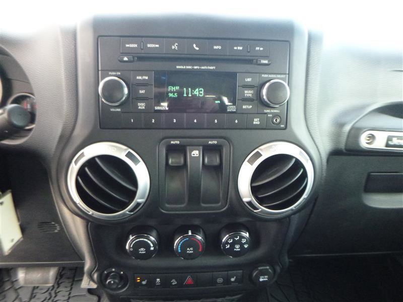 Used 2012 Jeep Wrangler Call of Duty AWD/4WD image 15