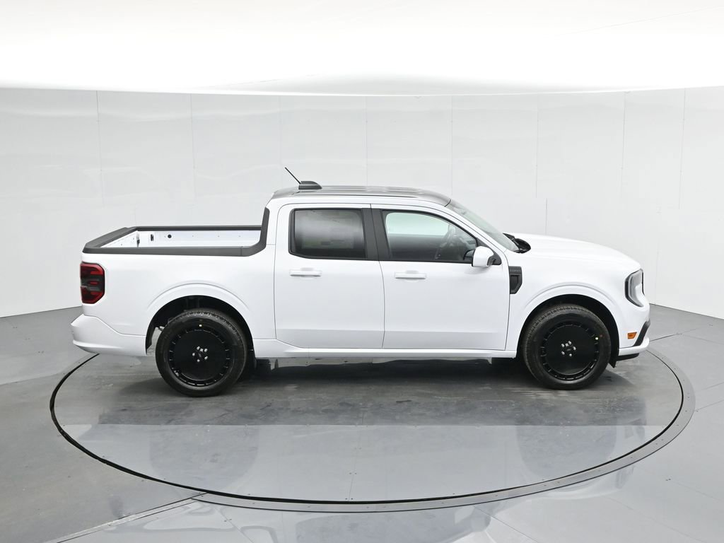 New 2025 Ford Maverick Lobo image 38