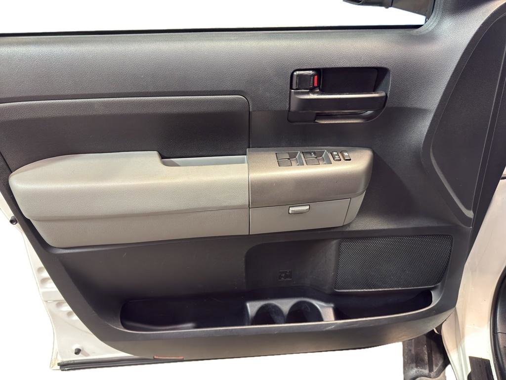 Used 2012 Toyota Tundra 4x4 CrewMax w/ Tow Pkg image 14