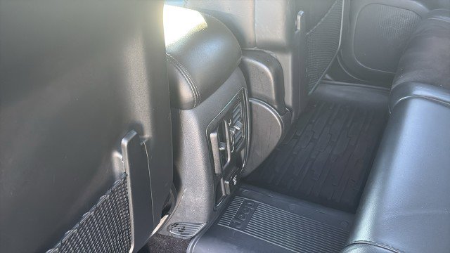 Used 2019 Jeep Grand Cherokee Altitude image 24