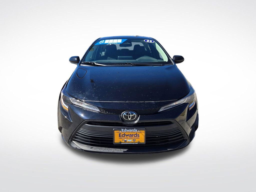 Used 2025 Toyota Corolla LE FWD image 9