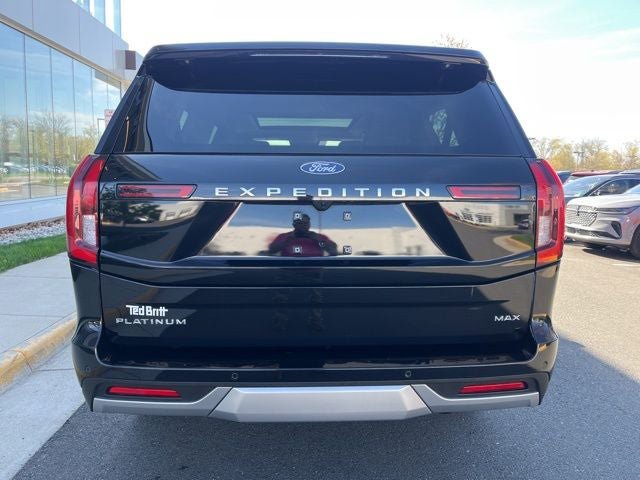 Certified 2025 Ford Expedition Max Platinum image 7