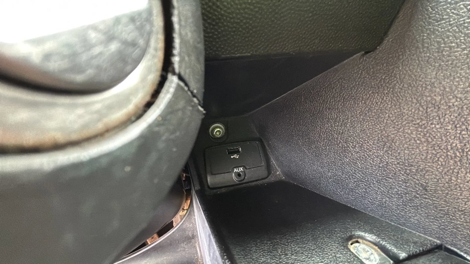 Used 2015 RAM ProMaster 2500 w/ Interior Convenience Group FWD image 33