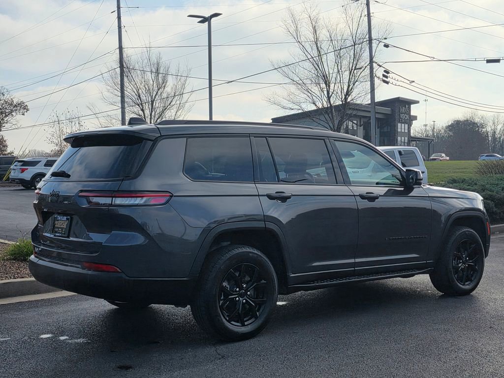 Used 2024 Jeep Grand Cherokee L Altitude image 5