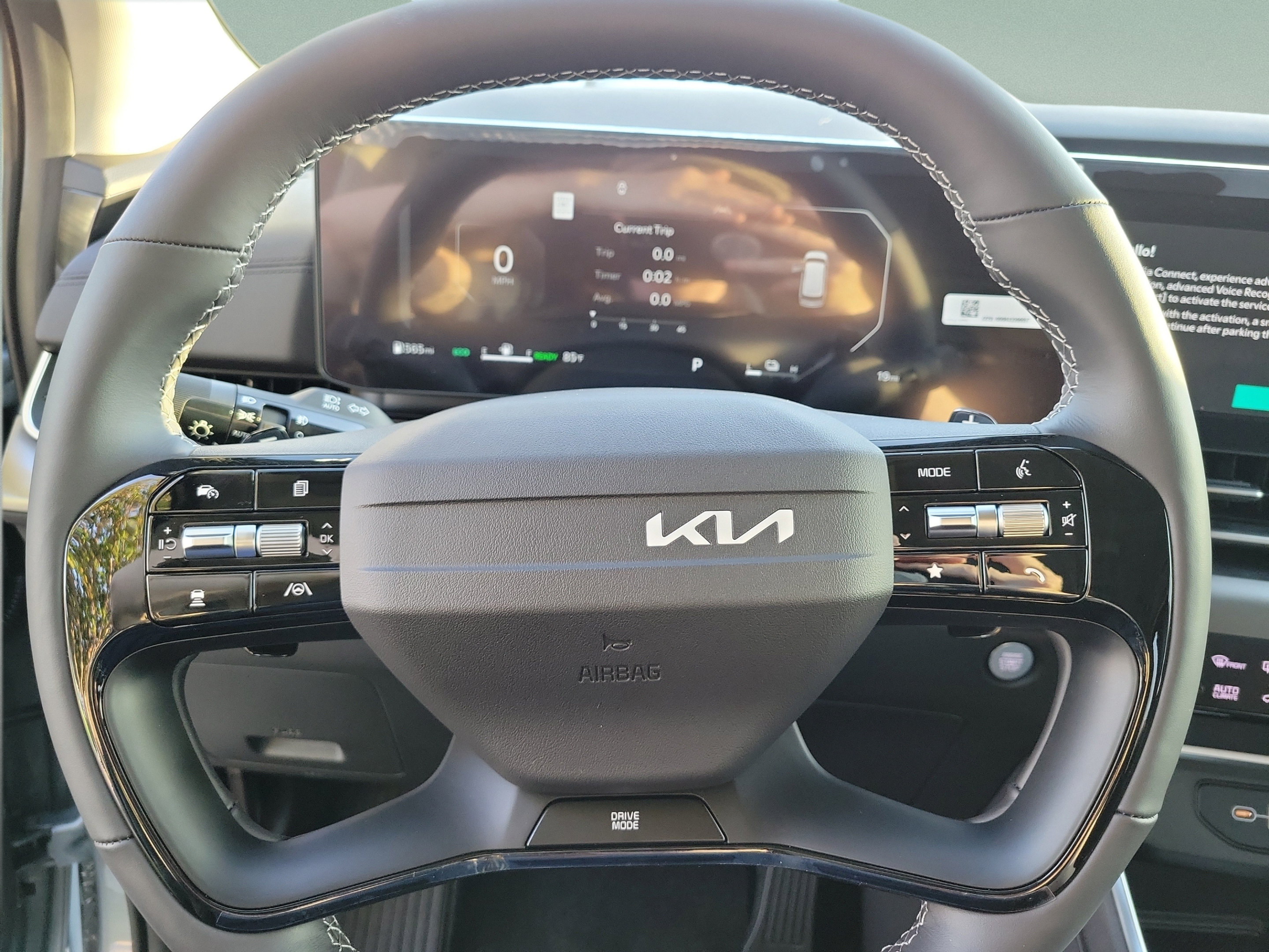New 2027 Kia Carnival SX w/ Dark Edition Package FWD image 16