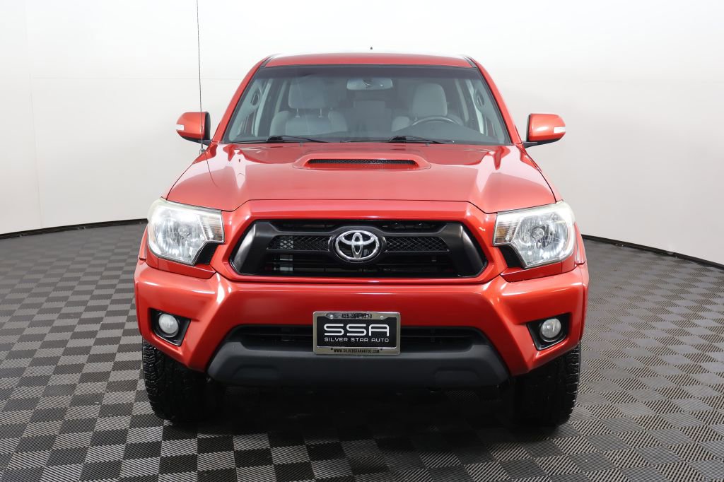 Used 2014 Toyota Tacoma 4x4 Double Cab w/ TRD Sport Package image 2