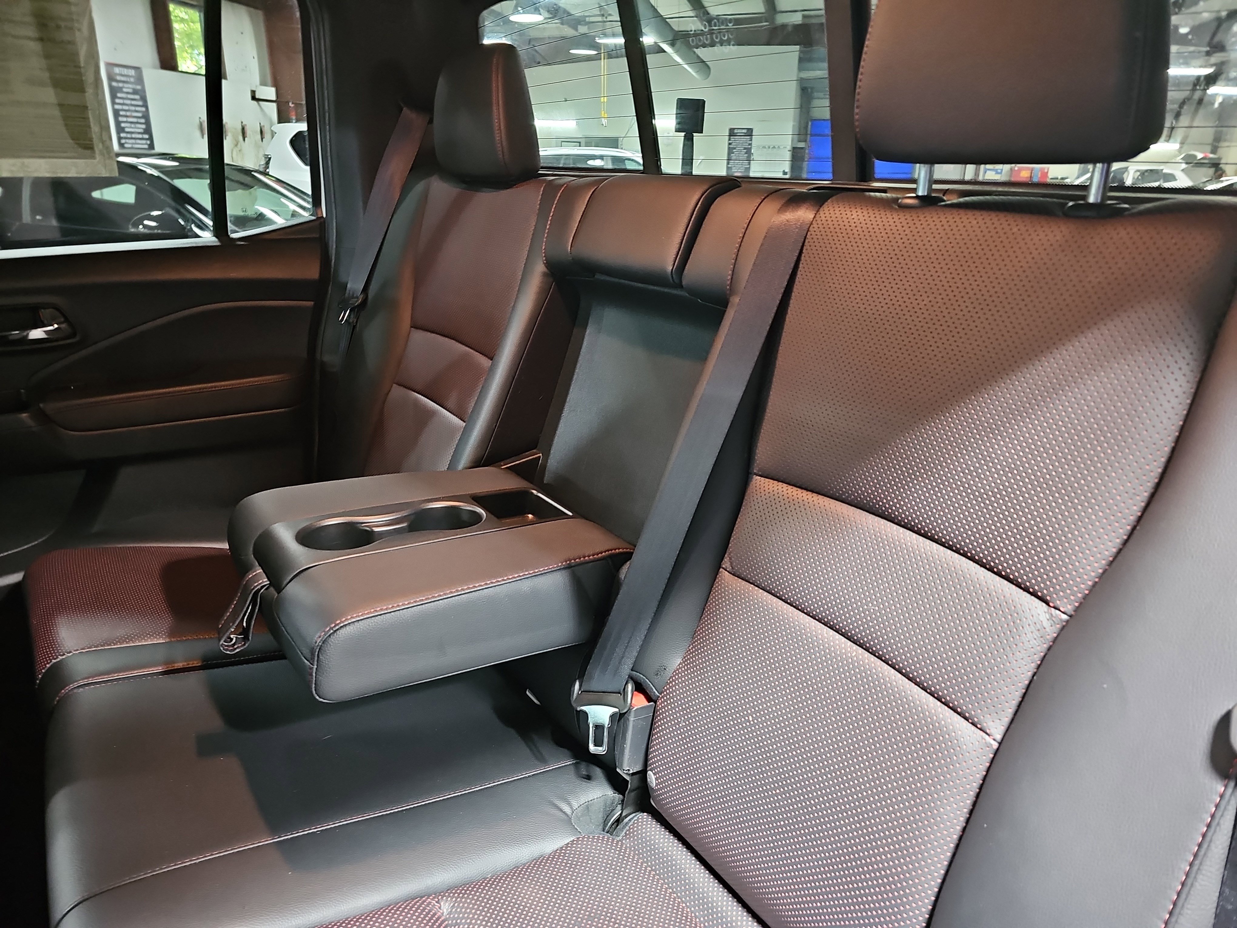 Used 2021 Honda Ridgeline Black Edition image 14