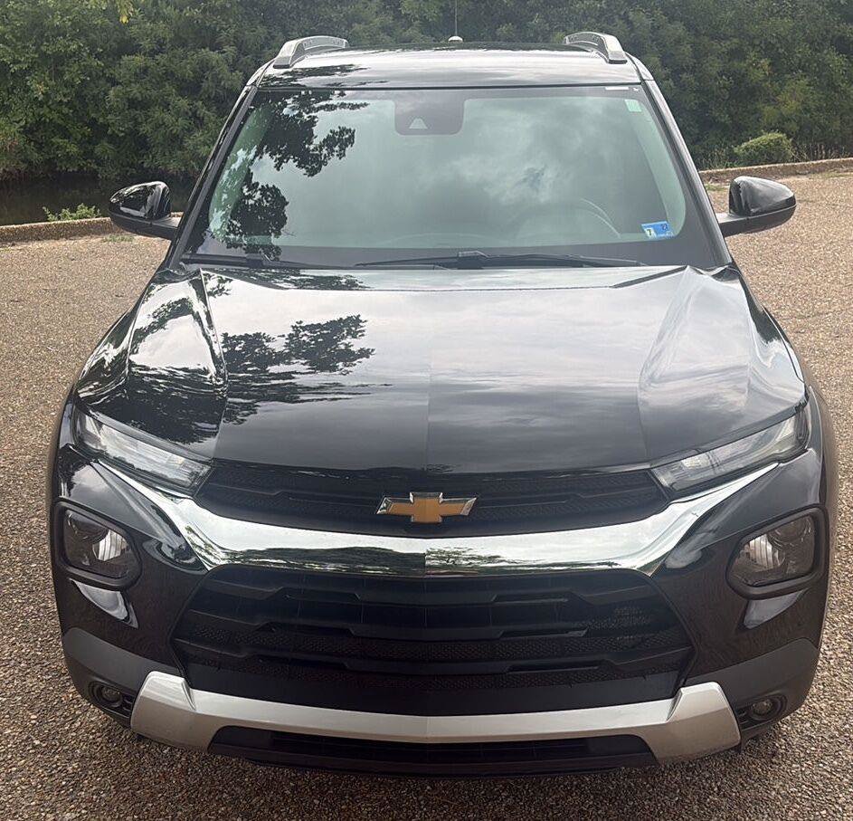 Used 2023 Chevrolet TrailBlazer LT w/ Convenience Package AWD/4WD image 12