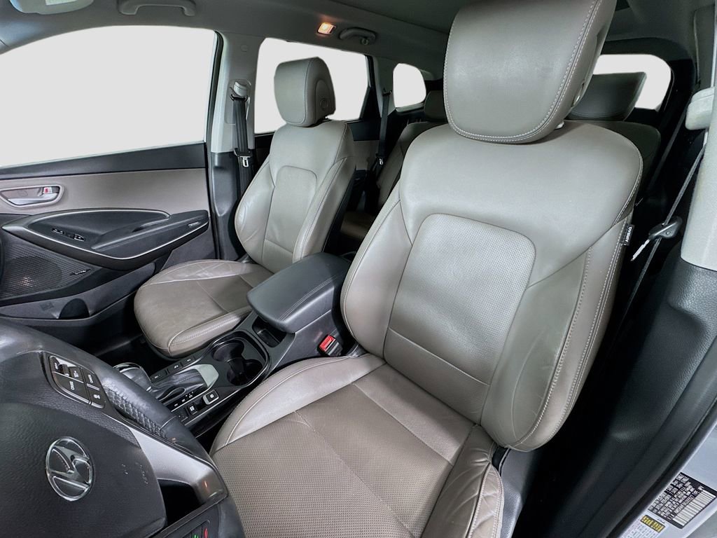 Used 2019 Hyundai Santa Fe XL FWD image 22