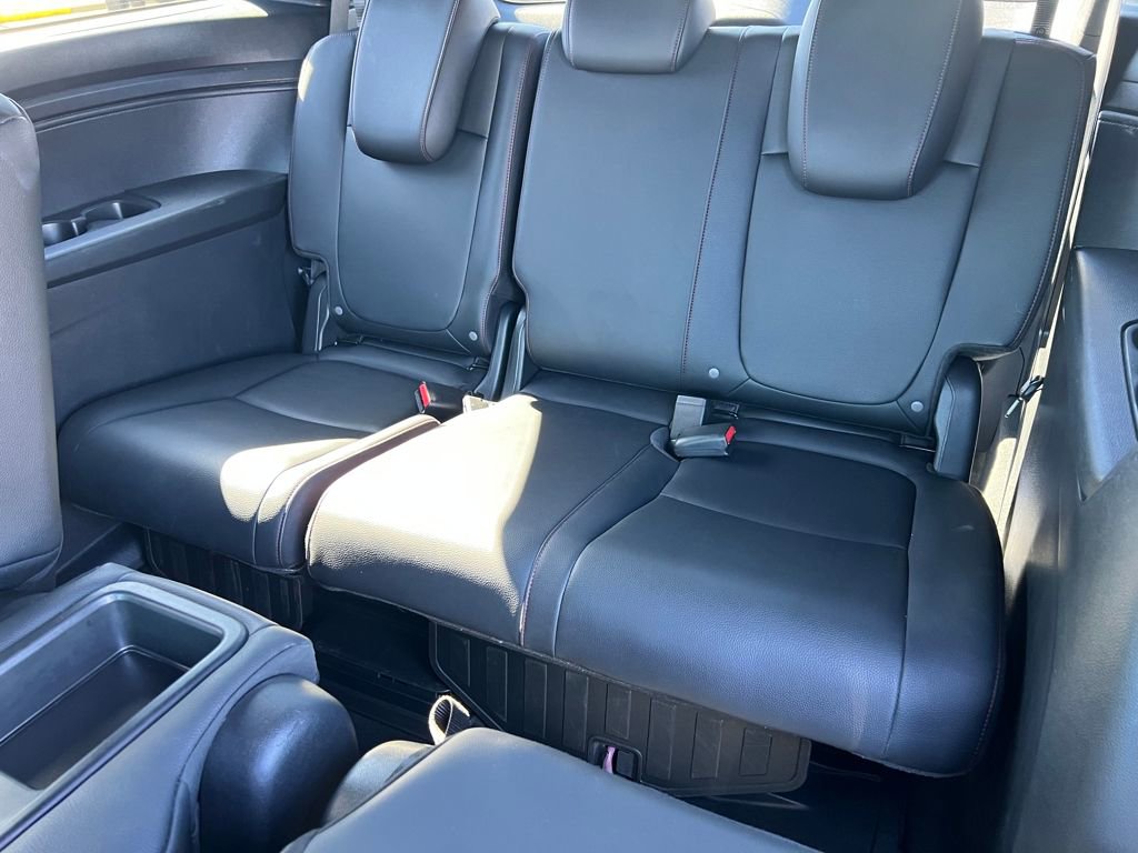 Used 2025 Honda Odyssey Sport-L image 18
