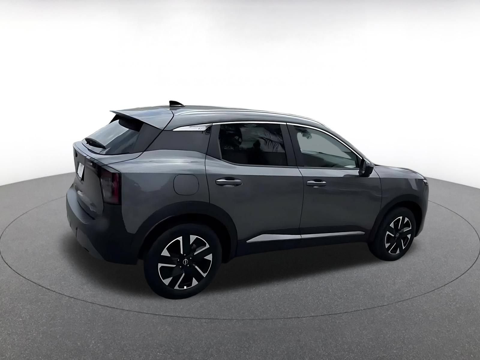 Used 2026 Nissan Kicks SV w/ Cold Weather Package AWD/4WD image 14