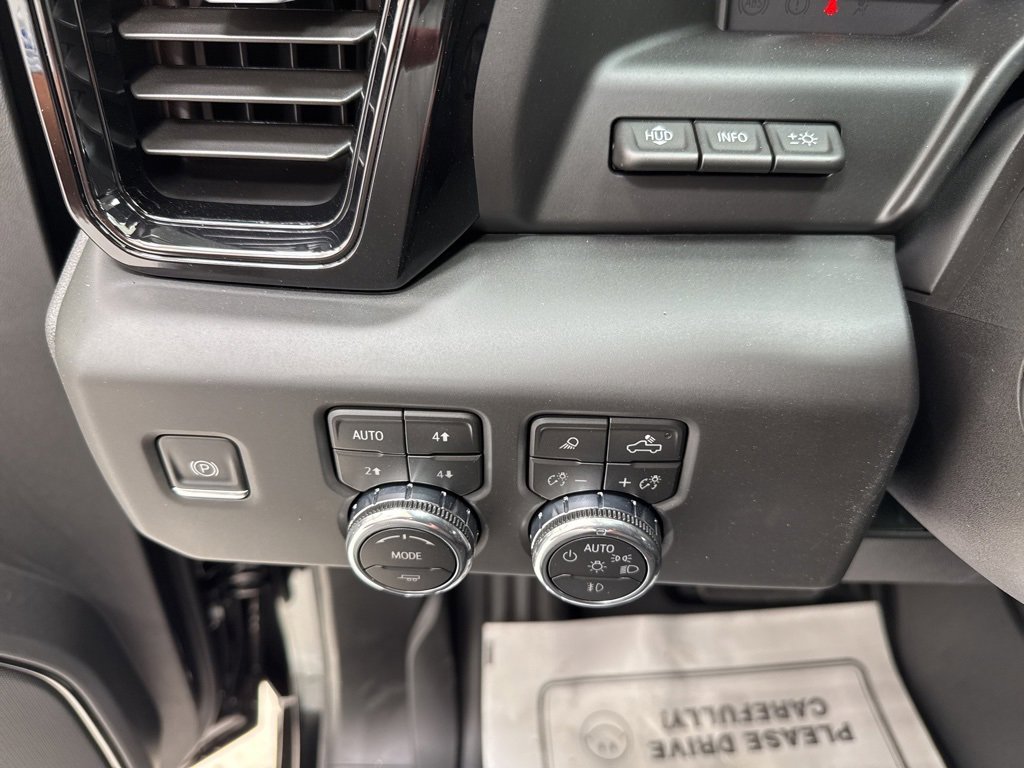 New 2026 GMC Sierra 1500 AT4 w/ Technology Package image 22