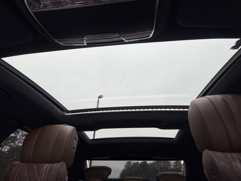 Used 2015 Mercedes-Benz S 550 Sedan image 24